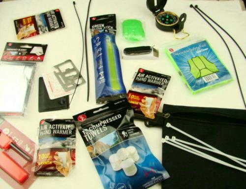 SURVIVAL KIT, Camping, Hiking, Prospecting, Desert, Auto, 30+ Items
