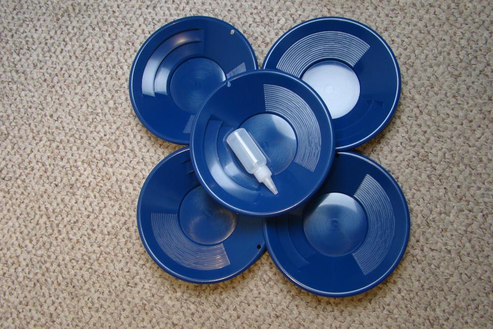 Lot of 10 - 10" Blue Gold Pans w/ Bottle Snuffer-Panning Kit-Mining BackPack